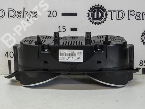 Instrument cluster SKODA SUPERB II (3T4) 2.0 TDI | BP6484943C47 
