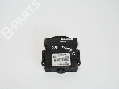 Module boîte de vitesse manuelle VW TOUAREG (7LA, 7L6, 7L7) 2.5 R5 TDI (174 hp) 7913078