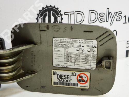 Fuel flap SKODA SUPERB II (3T4) 2.0 TDI | BP7741308C131 