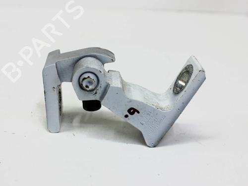 Used Hinge/Door check strap VW GOLF VII (5G1, BQ1, BE1, BE2) 2.0 GTI (210 hp) 17229666