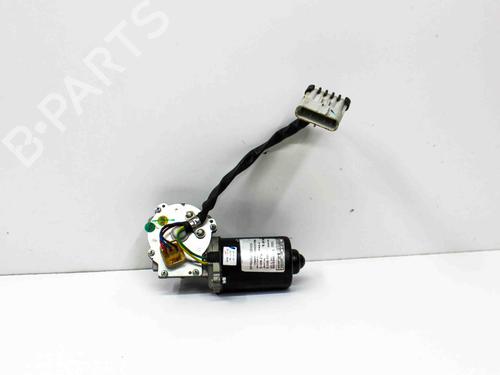 Used Front wiper motor TESLA MODEL S (5YJS) 70D AWD (525 hp) 26512964