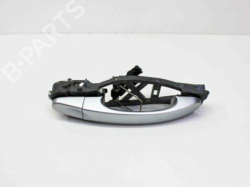 Used Front left exterior door handle VW TOURAN (1T1, 1T2) 1.9 TDI (105 hp) 17636953