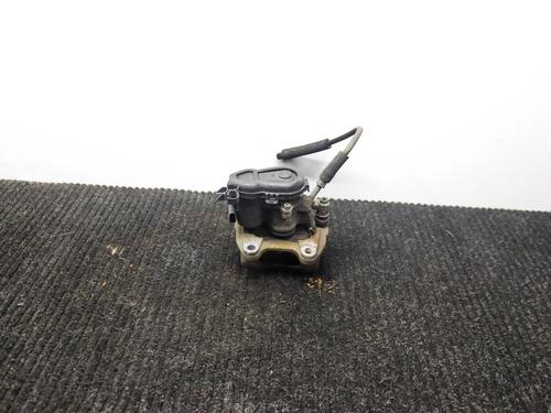 right-rear-brake-caliper-mercedes-benz-cla-coupe-c117-2013-2014-2015-2016-2017-2018-2019-29593226 main image