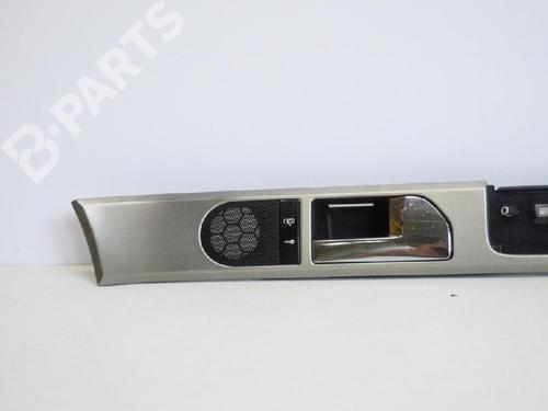 Used Interior door handle Interior door handle VW TOUAREG (7LA, 7L6, 7L7) 3.0 V6 TDI (225 hp) 6489188 6489188