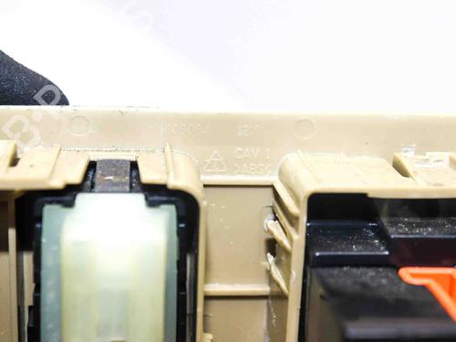 Switch MERCEDES-BENZ GL-CLASS (X164) GL 450 4-matic (164.871) | BP28586636I30 