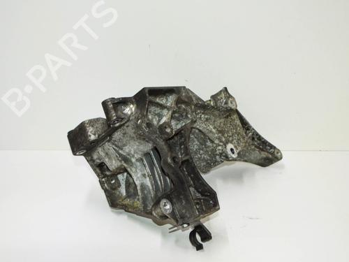 Support BMW 5 Touring (F11) 530 d | BP15913470C155 