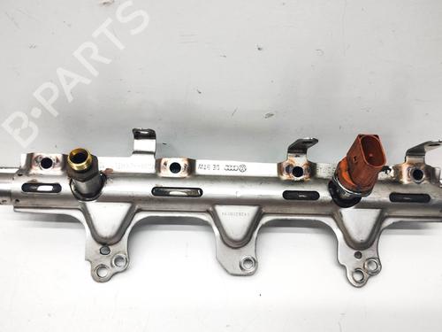 Used Injection rail AUDI Q3 (8UB, 8UG) 2.0 TFSI quattro (200 hp) 28823352