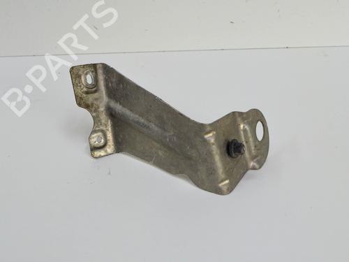 Used Support BMW X3 (F25) sDrive 20 i (184 hp) 13030088