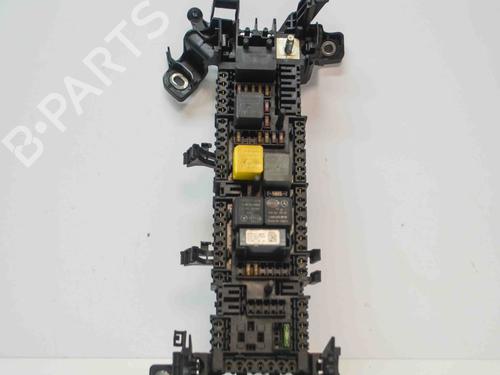 Used Fuse box MERCEDES-BENZ A-CLASS (W176) A 180 CDI / d (176.012) (109 hp) 6482310
