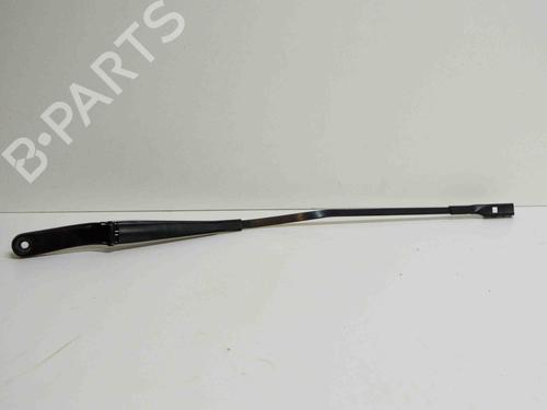 Used Front windshield wiper arm AUDI A6 C7 (4G2, 4GC) 3.0 TFSI quattro (333 hp) 14674867