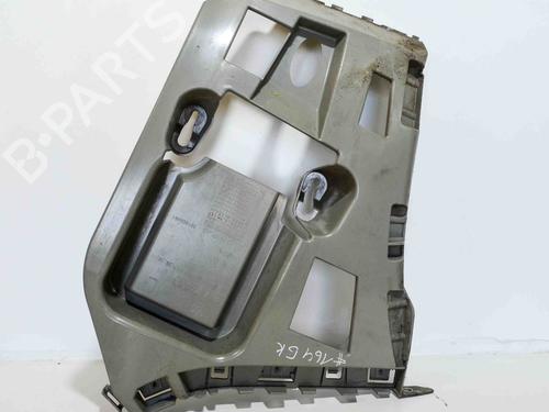 Używane Mocowanie zderzaka tylnego BMW 1 (F20) M 135 i (320 hp) 6496013