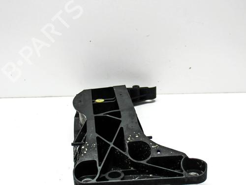 Gearbox mount BMW 6 Gran Coupe (F06) 650 i | BP26513931M88 