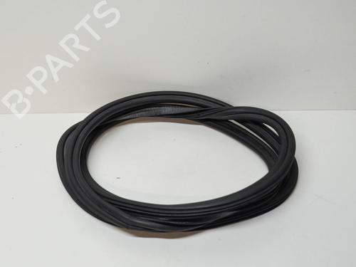 Rubber door seal AUDI Q5 (8RB) 3.2 FSI quattro | BP14675037C142 