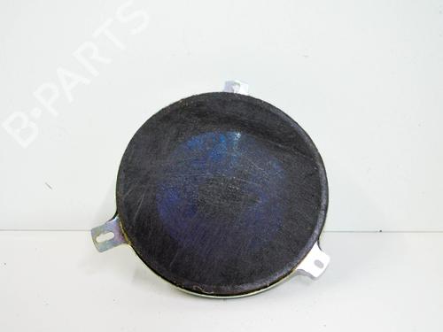 Used Speaker DODGE CHALLENGER Coupe 5.7 (377 hp) 13387534