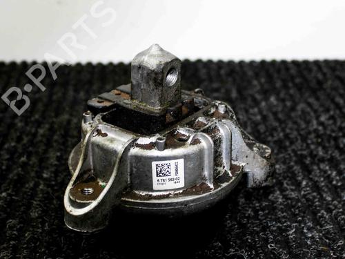 Used Engine mount BMW 5 (F10) 535 i xDrive (306 hp) 18961995