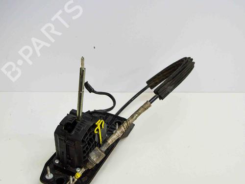 Levier de vitesses VW PASSAT B6 Variant (3C5) 2.0 TDI 16V (140 hp) 6483159
