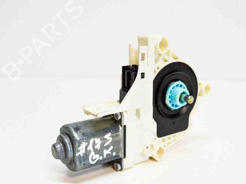 Used Left rear window motor AUDI A4 B8 (8K2) 2.0 TDI (143 hp) 6497019