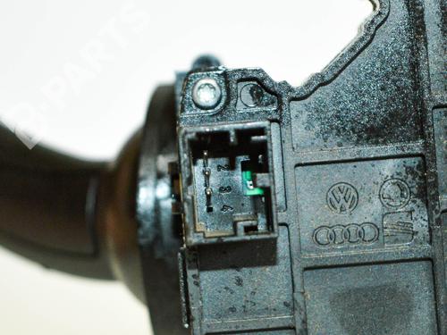 Steering column stalk AUDI A6 C6 (4F2) 2.0 TDI | BP8347569I23 