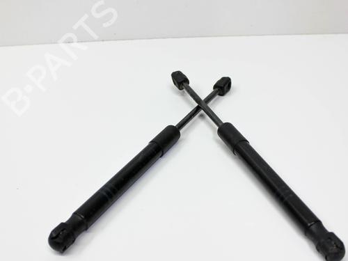 Used Hood lift support BMW 5 (F10) 535 i xDrive (306 hp) 19940104