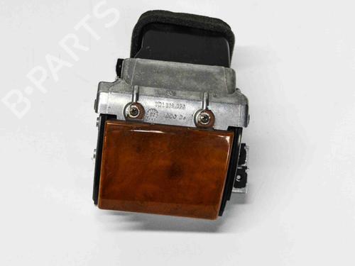 Rejilla aireadora VW PHAETON (3D1, 3D2, 3D3, 3D4, 3D6, 3D7, 3D8, 3D9) 5.0 V10 TDI 4motion (313 hp) 14684279