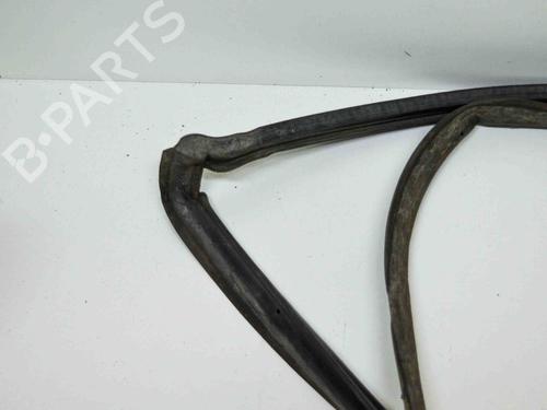 Rubber door seal AUDI Q5 (8RB) 3.2 FSI quattro | BP14678413C142