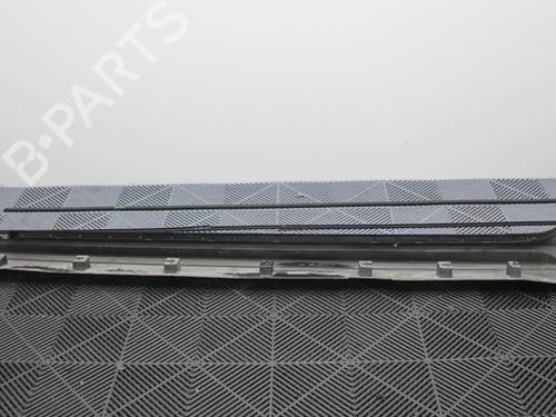 Right sideskirt VOLVO V60 II Cross Country (227) T5 AWD | BP28822399C114 
