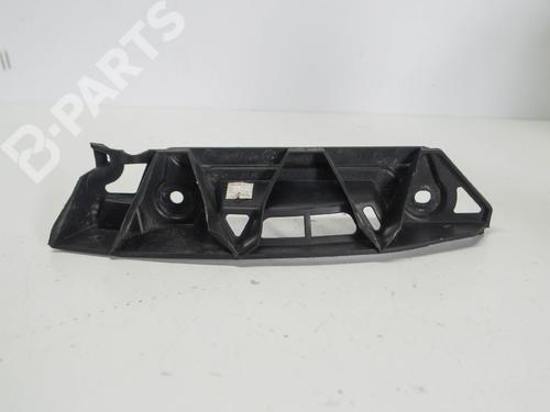 Kofangerbeslag bag SKODA OCTAVIA II Combi (1Z5) 1.8 TSI 4x4 (160 hp) 6484403