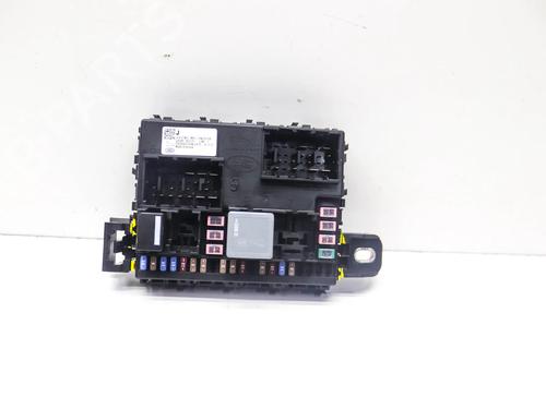Used Fuse box LAND ROVER RANGE ROVER SPORT III (L461) P440e PHEV AWD (441 hp) 31020653