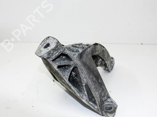 Support AUDI Q5 (8RB) 2.0 TDI quattro | BP17229089C155 