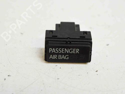 Elektronisk modul VW CADDY III MPV (2KB, 2KJ, 2CB, 2CJ) 1.6 TDI (102 hp) 6532126