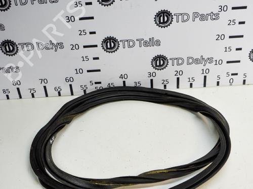 Used Rubber door seal AUDI Q5 (FYB, FYG) 2.0 TDI quattro (190 hp) 14671962