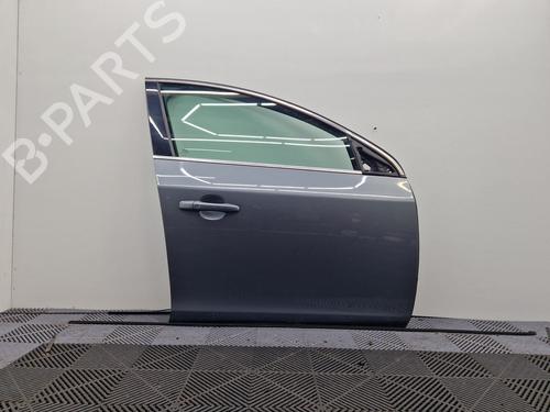 Used Right front door Right front door VOLVO S60 II (134) T5 (253 hp) 33250275 33250275