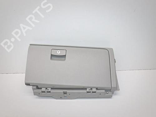 Used Glove box Glove box 37515351 37515351