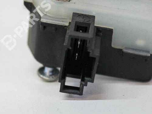 Fuel door actuator VW TOURAN (1T1, 1T2) 1.9 TDI | BP8851884E18 