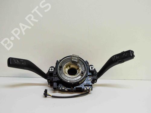 Used Steering column stalk SKODA SUPERB II (3T4) 1.6 TDI (105 hp) 10222579