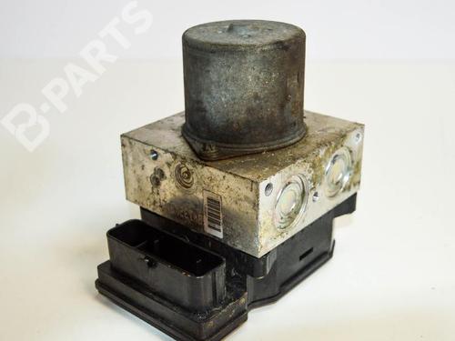 Used ABS pump VW TIGUAN (5N_) 2.0 TDI 4motion (140 hp) 6481405