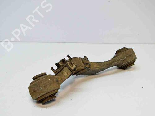 Venstre bagtil bærearm BMW 5 (F10) 520 d (184 hp) 6872437