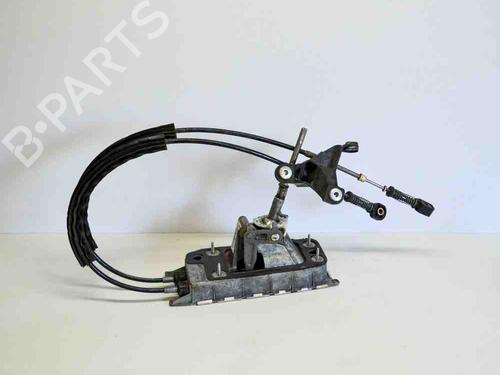 Used Gear lever VW GOLF V (1K1) 1.4 16V (75 hp) 6493998