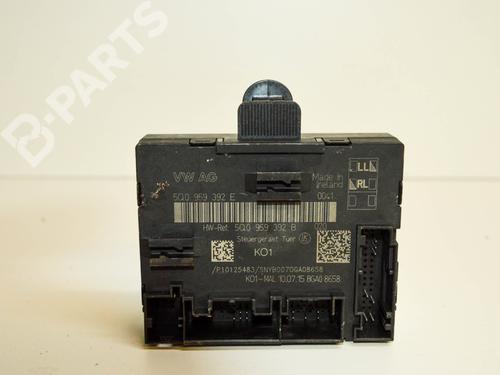 Elektronische module AUDI A3 Limousine (8VS, 8VM) 2.0 TFSI quattro (190 hp) 8257806