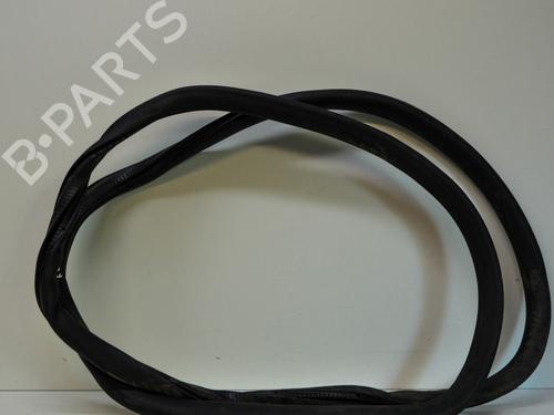 Used Rubber door seal VW PASSAT B7 Variant (365) 2.0 TDI (140 hp) 14677729