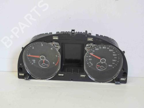 Used Instrument cluster VW PASSAT B7 Variant (365) 2.0 TDI (136 hp) 7094646