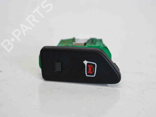 Used Switch AUDI Q3 (8UB, 8UG) 2.0 TDI (140 hp) 7915689