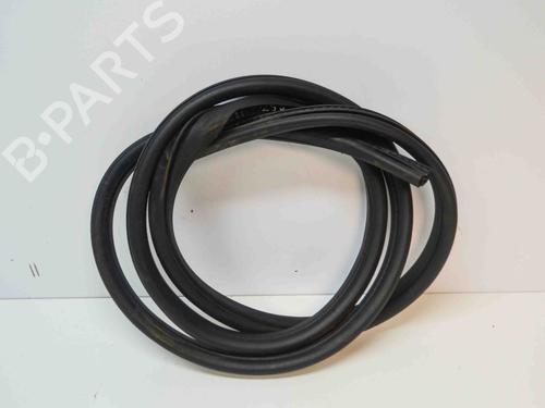Used Rubber door seal FORD KUGA II (DM2) 1.5 TDCi (120 hp) 14670491