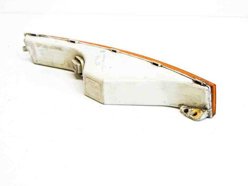 Left front indicator VW PASSAT B6 (3C2) 1.6 | BP10299721C32
