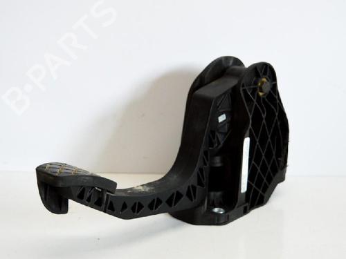 Pédale d'embrayage AUDI A3 (8P1) 2.0 TDI (140 hp) 14686855