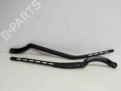 Used Front windshield wiper arm JAGUAR XF I (X250) 3.0 D (241 hp) 14673525