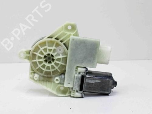 Used Left front window motor BMW 5 (G30, F90) 530 e Plug-in Hybrid (252 hp) 16541058