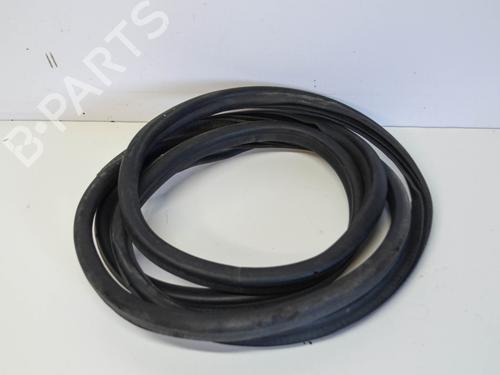 Goma contorno puerta SKODA OCTAVIA II Combi (1Z5) 1.9 TDI (105 hp) 14673424