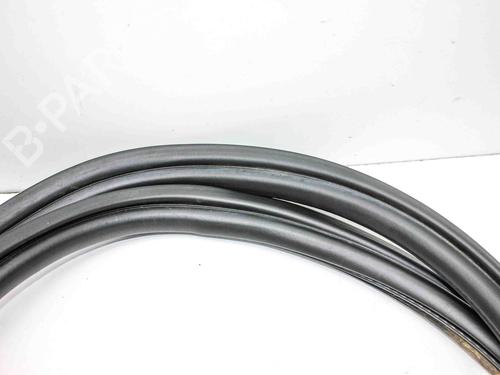 Gummiliste TESLA MODEL 3 (5YJ3) EV AWD | BP29127938C142