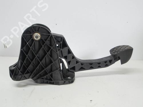 koblingspedal SKODA OCTAVIA II Combi (1Z5) 1.8 TSI 4x4 (160 hp) 14671580